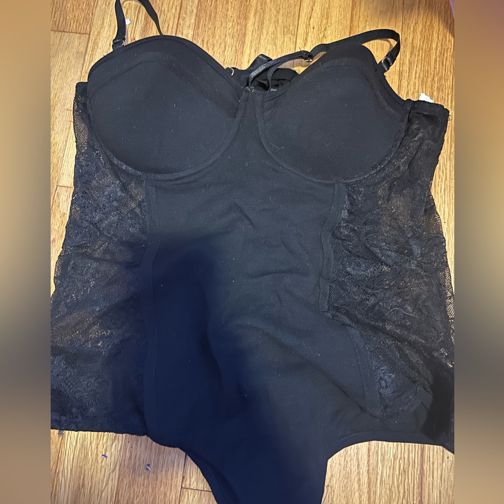 Black lace Corset